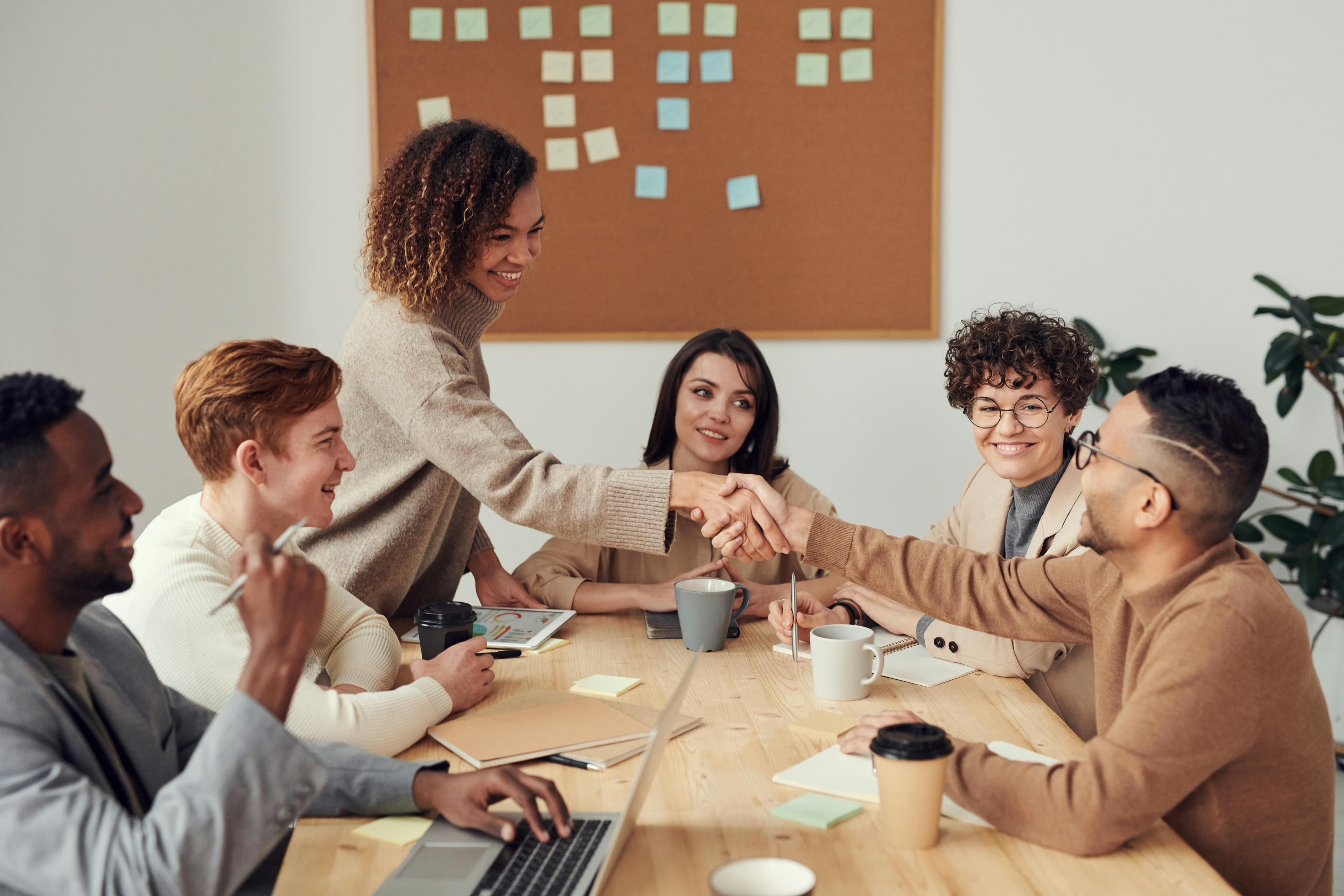 Best AI Productivity Tools for Content Teams in 2025