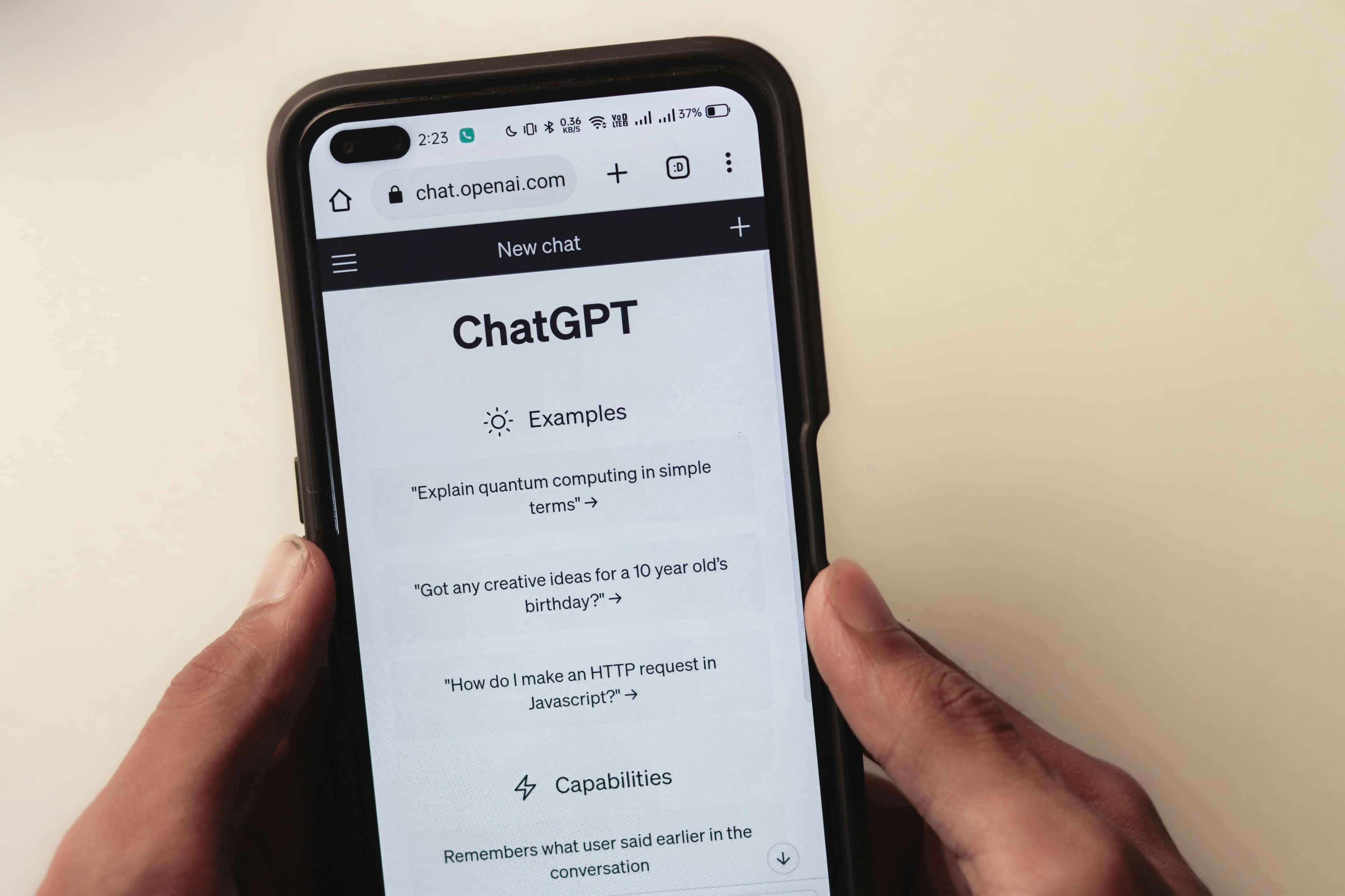Copyfast.ai vs. ChatGPT: Which AI Content Tool Wins?